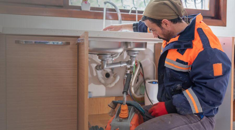 Expert burst pipe repair services in Thorndale, TX